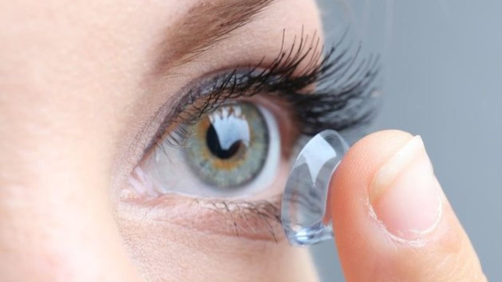 Right Contact Lenses